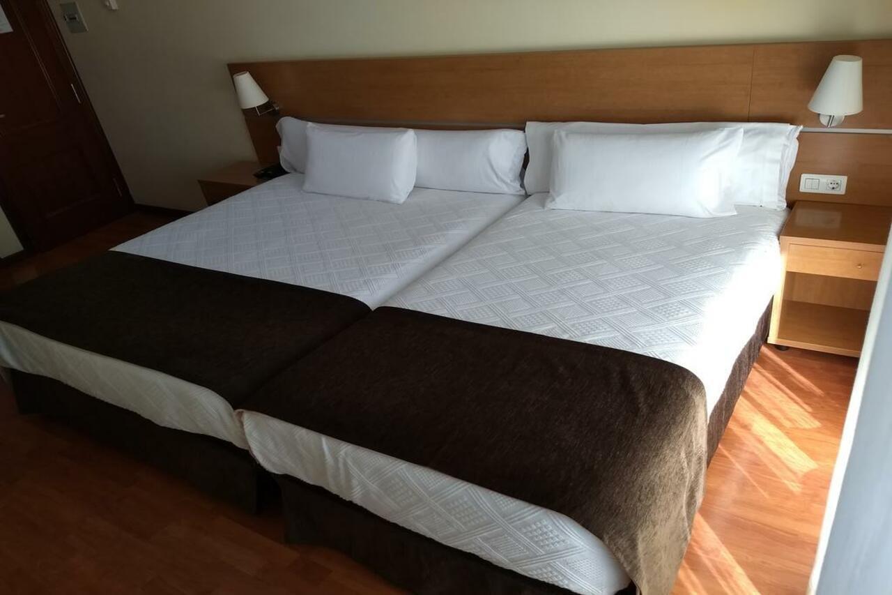 Hotel Avion By Bossh Hotels Comarca de Comarca de Vigo Buitenkant foto