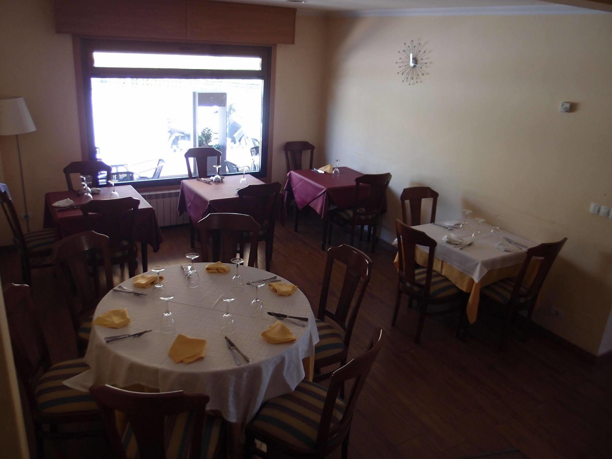 Hotel Avion By Bossh Hotels Comarca de Comarca de Vigo Buitenkant foto