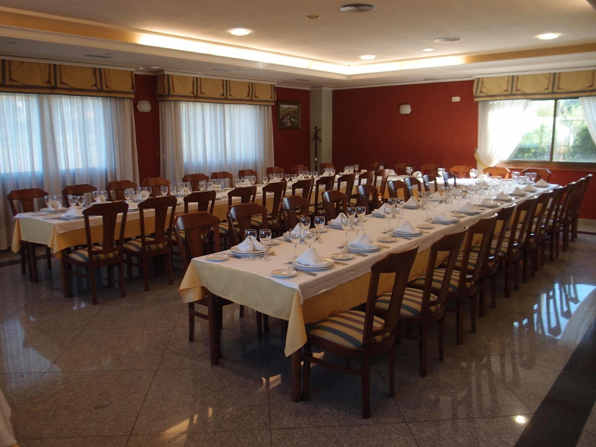 Hotel Avion By Bossh Hotels Comarca de Comarca de Vigo Buitenkant foto